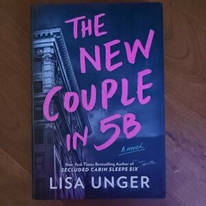 The New Couple in 5B by Lisa Unger